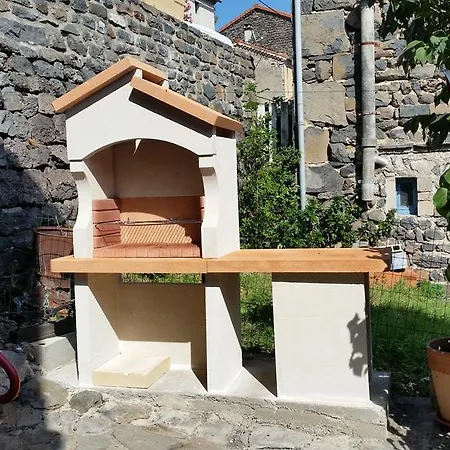 Le Carpe Diem Feriehus Saint-Privat-dʼAllier